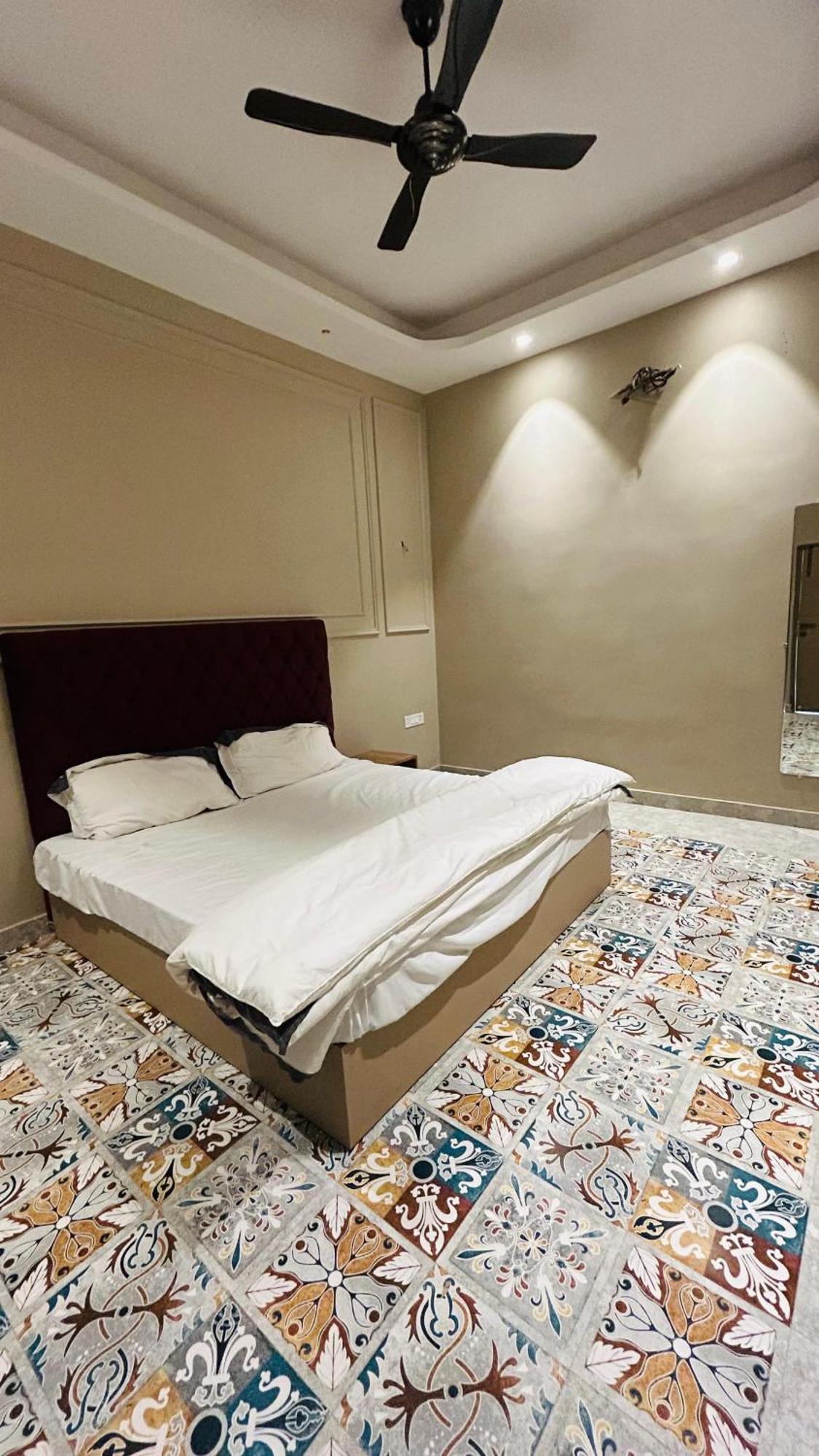 Virasat Villa & Banquet Hall Kánpur Kültér fotó